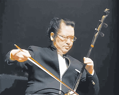 堅(jiān)持心靈活水 勇攀藝術(shù)高峰